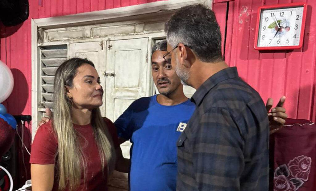 Bairro Buritizal recebe nova passarela de concreto para segurança