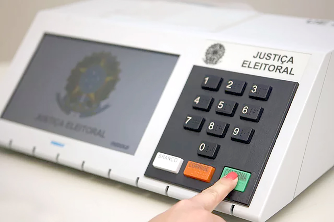 Carta de amor à urna eletrônica: a escolha da democracia
