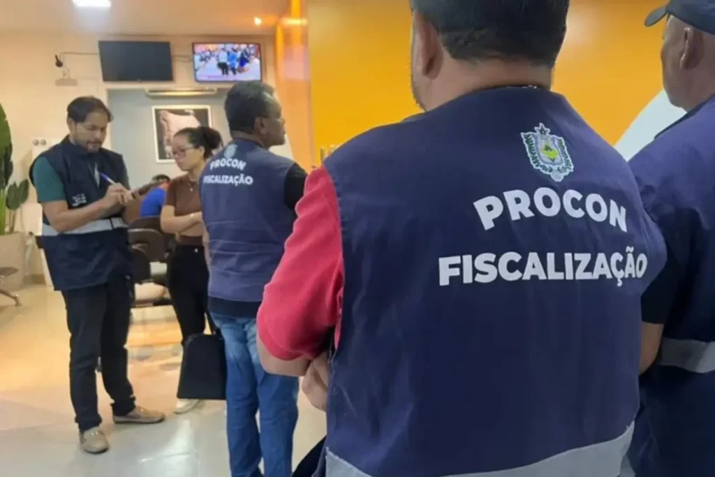 Procon Amapá realiza fiscalização em clínicas e laboratórios locais