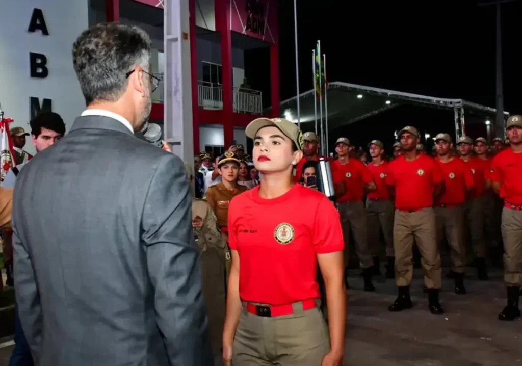 Clécio anuncia convocação de mais 90 aprovados para Bombeiros