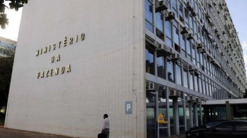 Liderança contábil e fiscal: impulsione sua carreira agora!