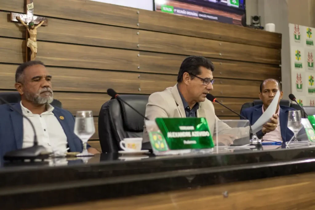Comissão Processante encerra fase de instrução e avança no processo