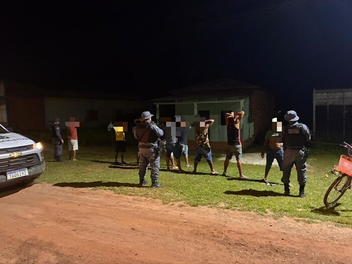PM apreende adolescente e prende foragido em operação efetiva