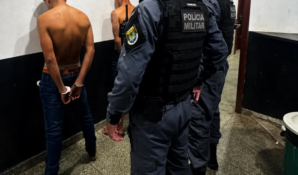 2º BPM fecha cerco contra tráfico e prende dois em Macapá