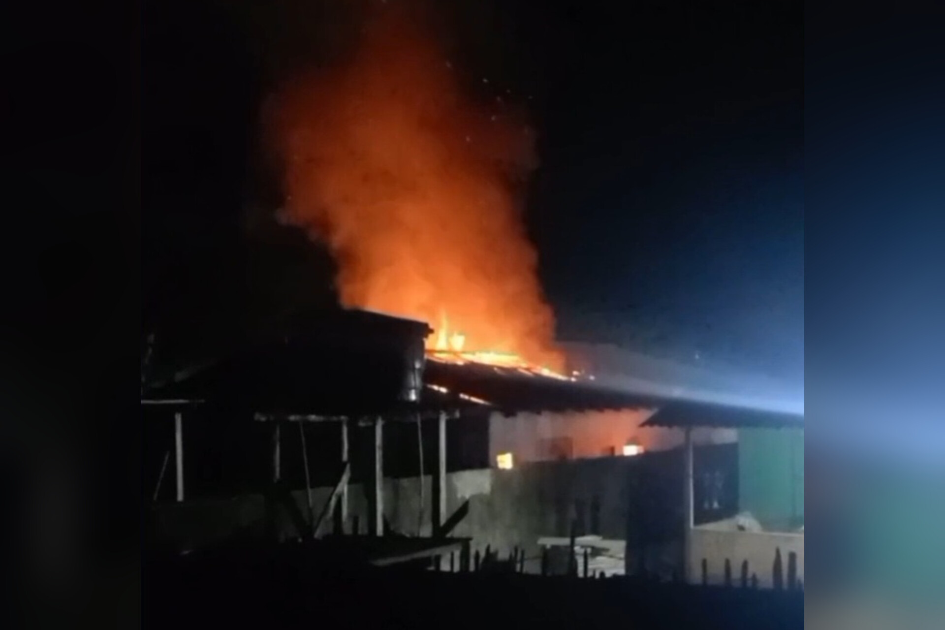 Incêndio atinge residência no bairro Castanheira em Laranjal do Jari