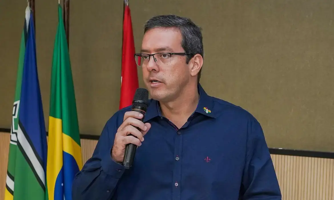 TSE marca retomada de julgamento de recurso contra Furlan