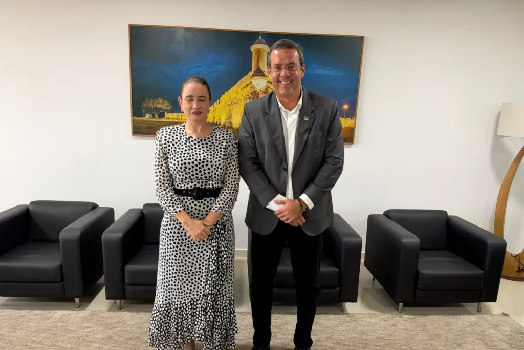 Furlan se reúne com presidente da Alap para otimizar orçamento
