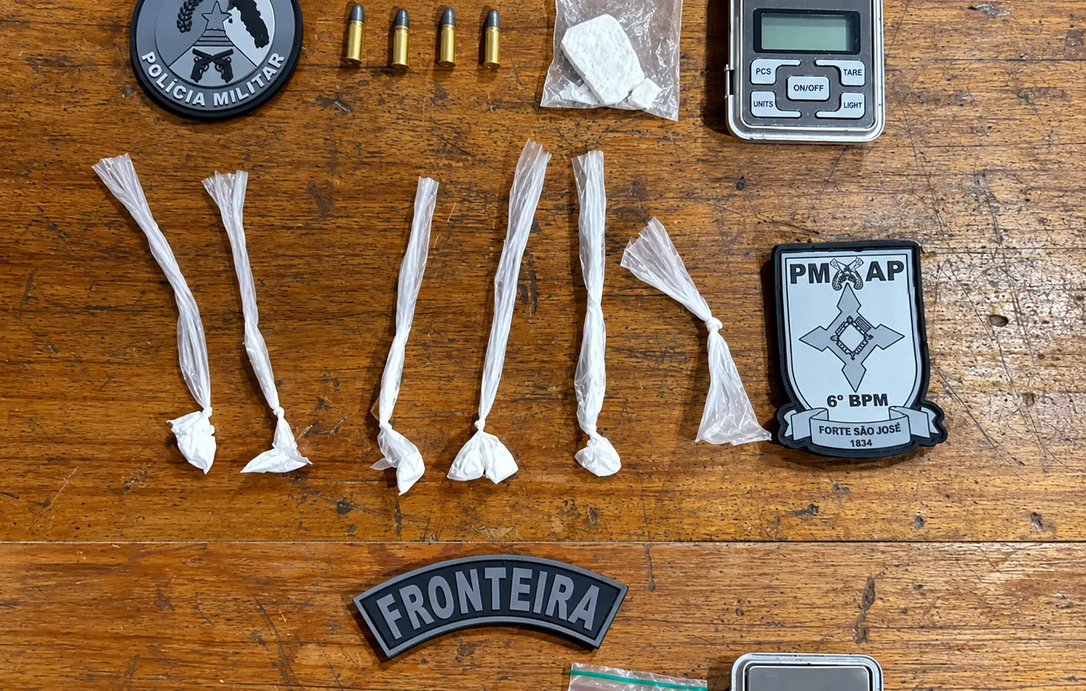 Jovem detido com drogas e munições: segurança em Oiapoque