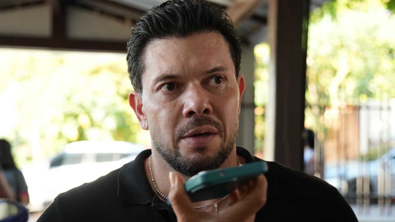 Acácio Favacho vota e defende união pelo Amapá em 2023